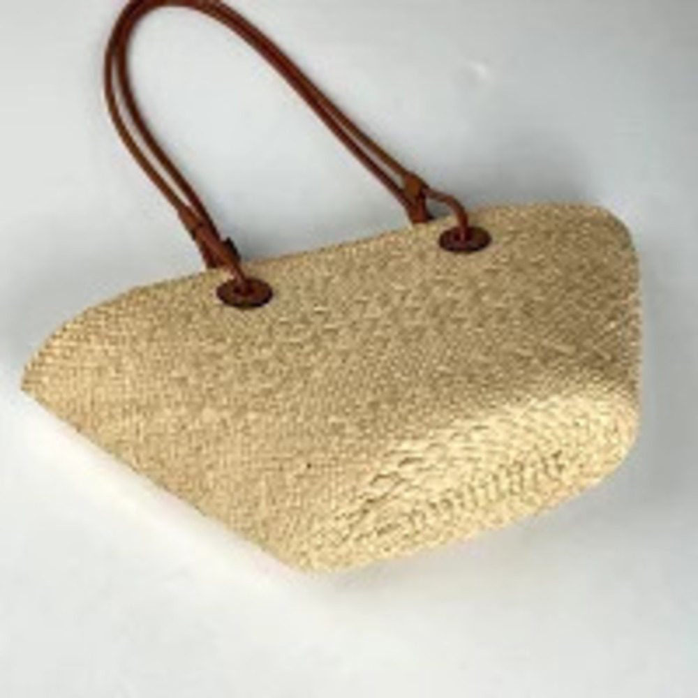 Loewe Tote Ilaca Leather Beige Basket Anagram Palm Bag Brown Tan Brown